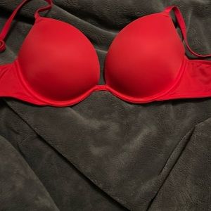 Victorias push-up bra 34c